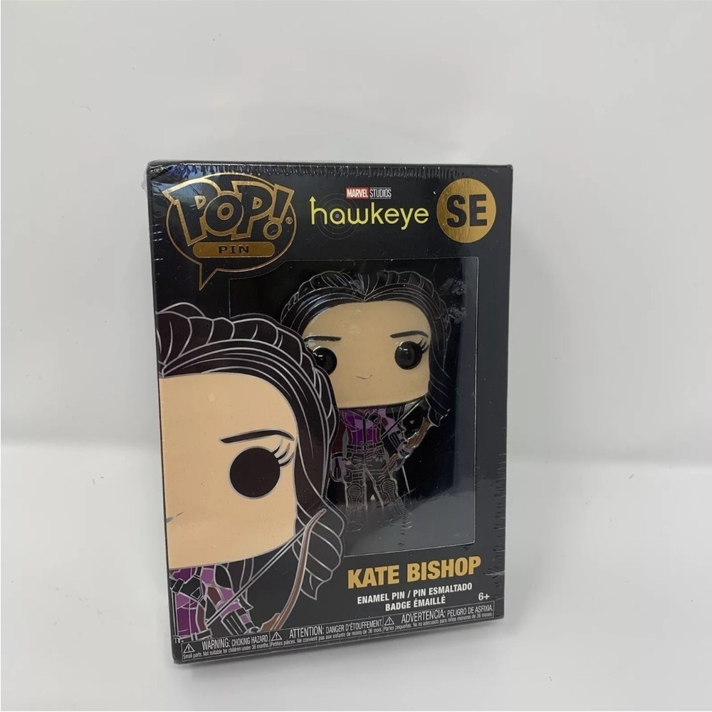 Funko POP! Special Edition Pin Hawkeye KATE BISHOP  SE w/ Removable Stand NEW